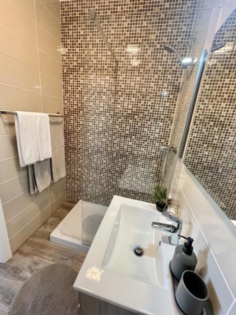 Starmountainapartment Сейя Екстериор снимка